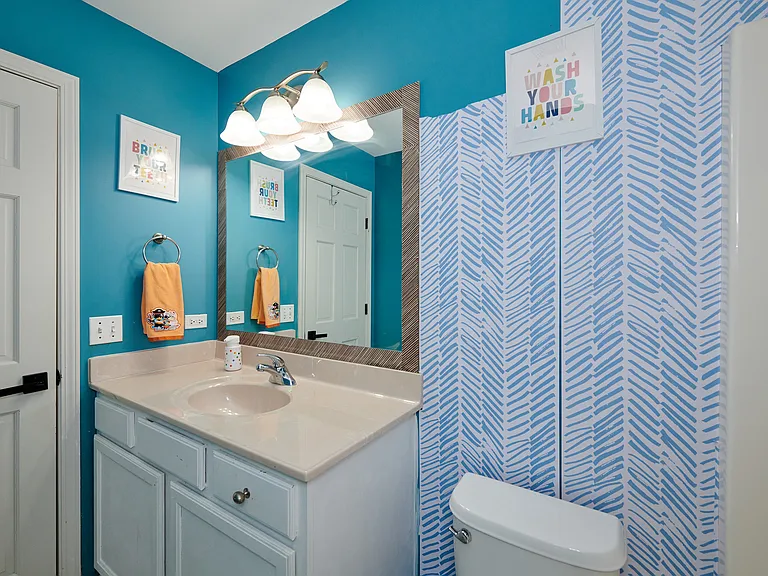 26300 W Chatham Dr — Photo 37