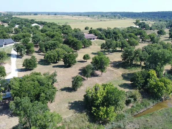 11026 Orchards Blvd, Cleburne, TX 76033