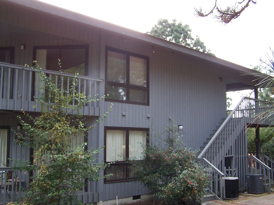 Small Quiet Complex