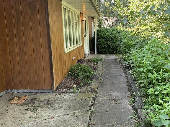 5th image of 6537 Laurel Ave