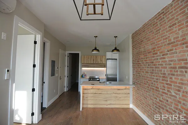 Rented by Spire Group | media 85