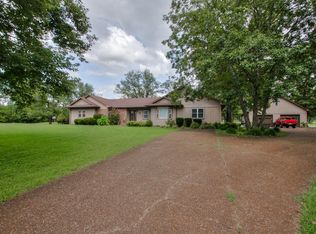 4737 McCrary Rd, Lebanon, TN 37090