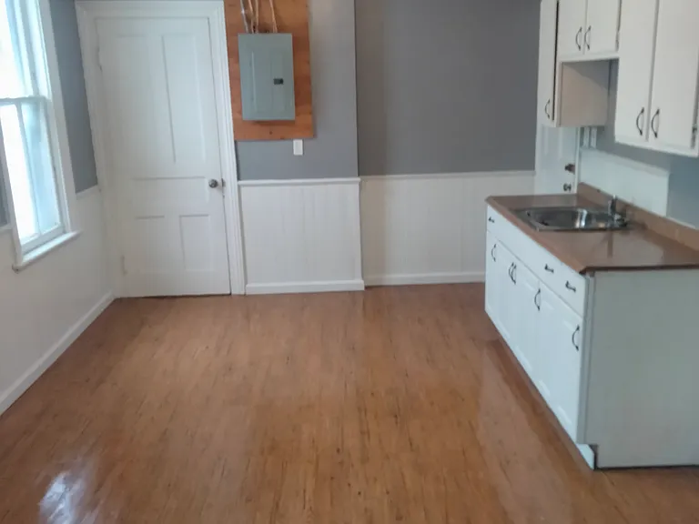 158 Benzinger St #2 — Photo 1