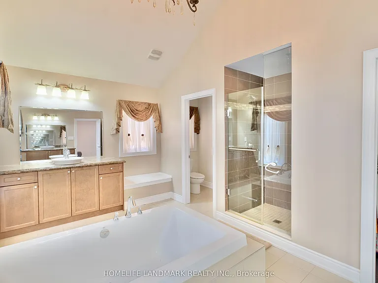 2 Drake St — Photo 18