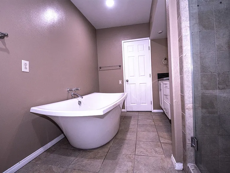 848 W Huntington Dr #28 — Photo 28