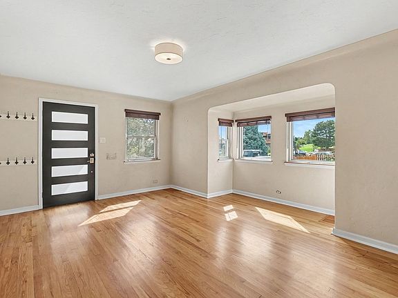 4th image of 2651 N Adams St