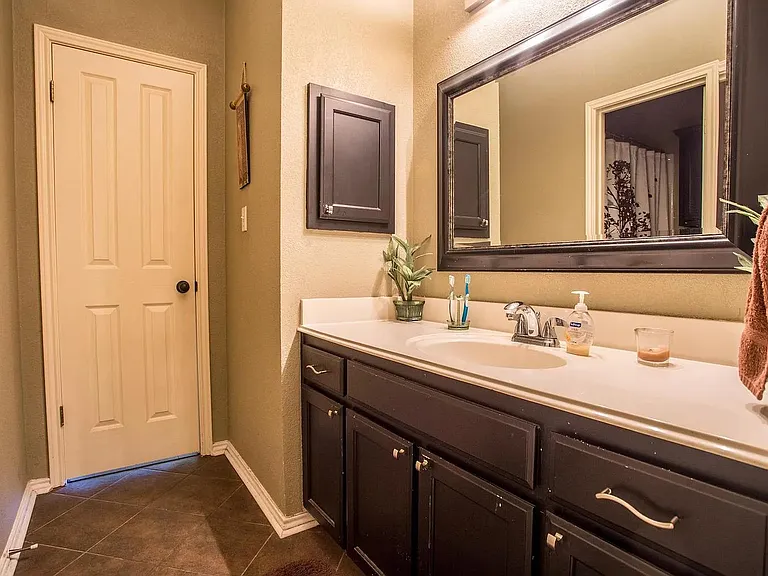 2713 Butler National Dr — Photo 22