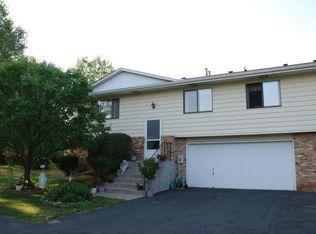 1274 Ferndale St N, Maplewood, MN 55119