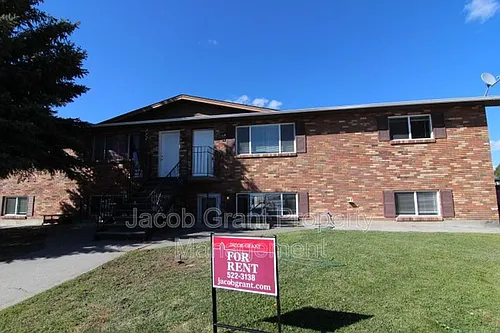 1335 Elizabeth Cir #1 Photo 1