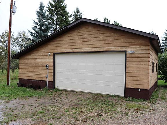 5th image of 54227 S Range Road 150