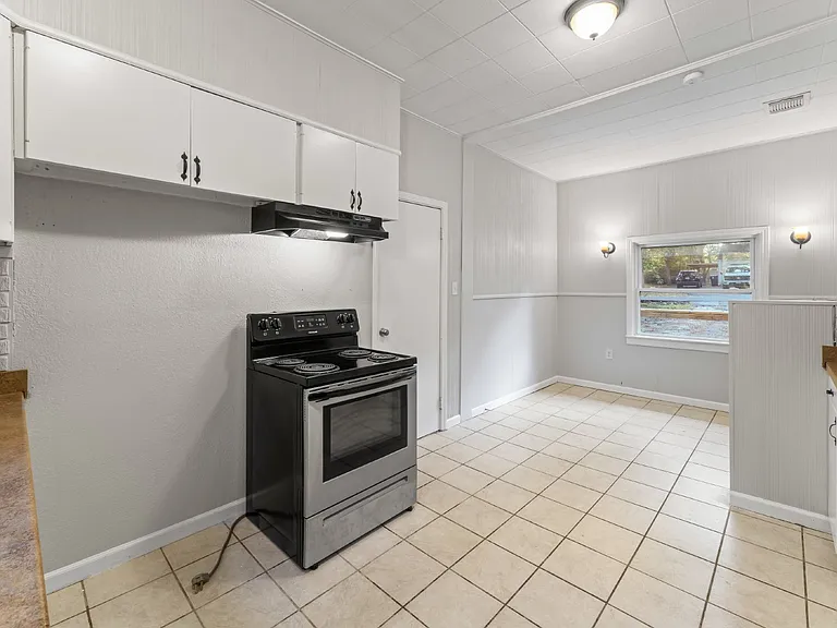 11106 Applewood Dr — Photo 31