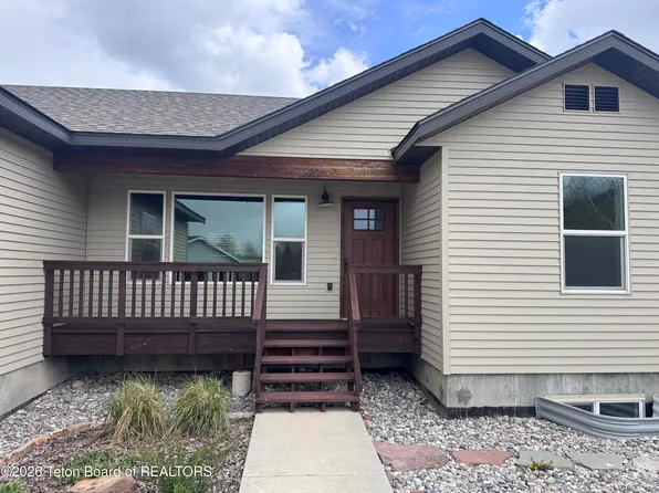 222 River Bench Rd, Alpine, WY 83128