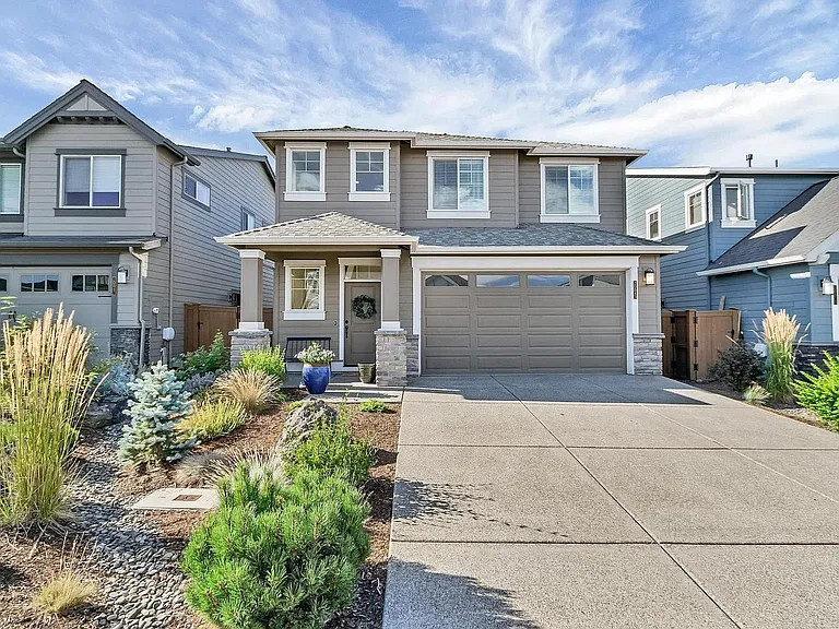 20843 SE Sunniberg Ln — Photo 1