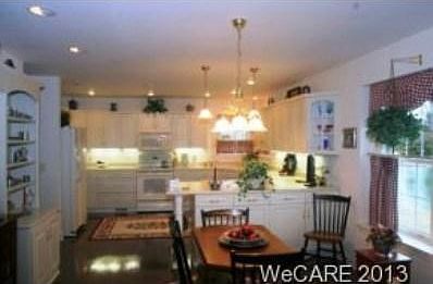 5th image of 1739 Bel Aire Pl