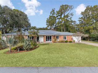 3 Barnes Ave APT A, Jekyll Island, GA 31527