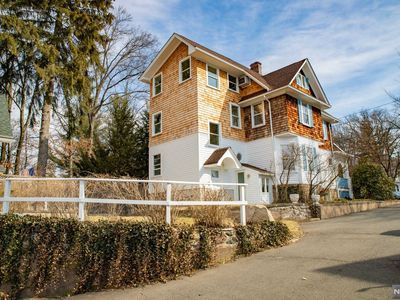 334 S Broad St, Ridgewood, NJ, 07450