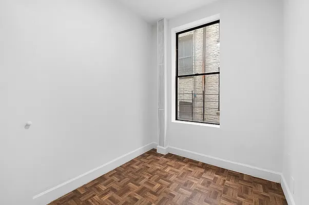 Rented by REAL New York | media 7