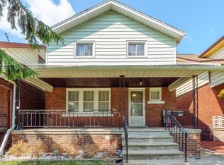 1481 Benjamin Ave, Windsor, ON N8X 4N2