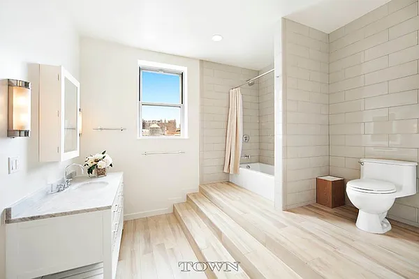 Rented by Town Residential | media 28