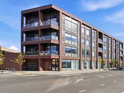 3101 N Ridgeway Ave #2A, Chicago, IL, 60618