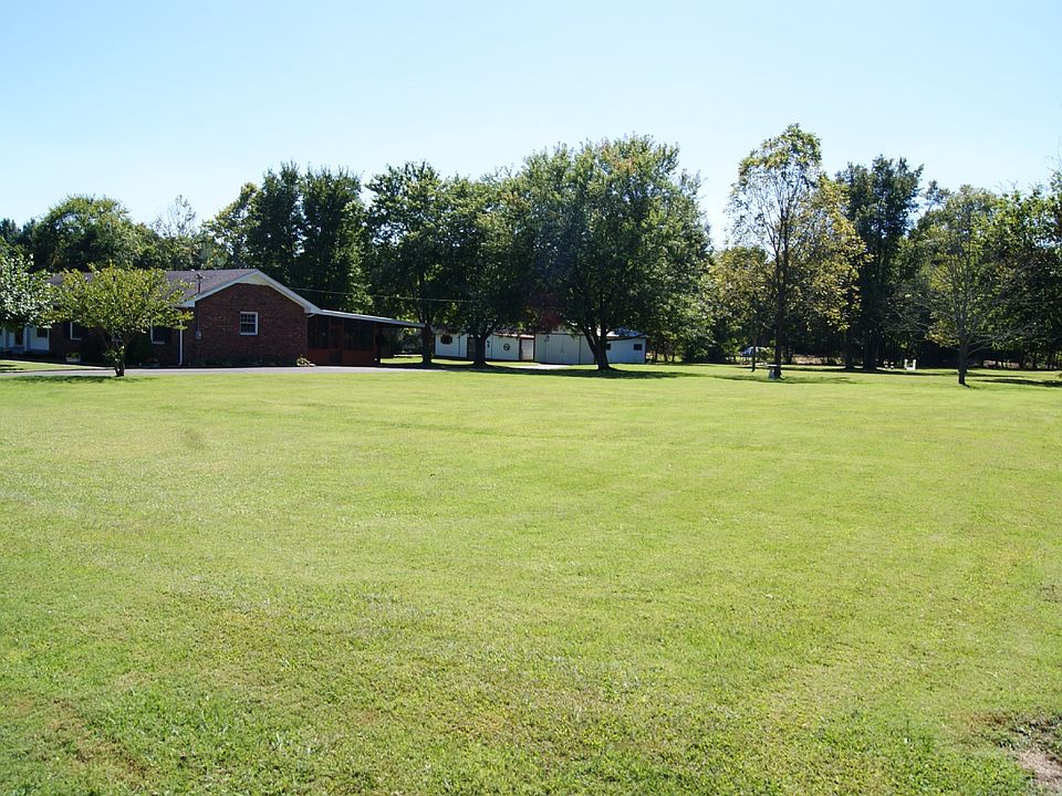 2nd image of 113 Brooklawn Dr