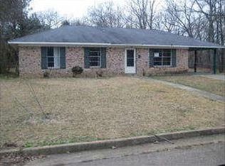 633 Lowder Dr, Jackson, MS 39209