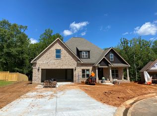 207 Twisted Laurel Ln, Bonaire, GA 31005