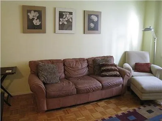 Rented by R New York | media 43