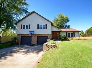 45 Sir Lawrence Dr, Shiloh, IL 62221