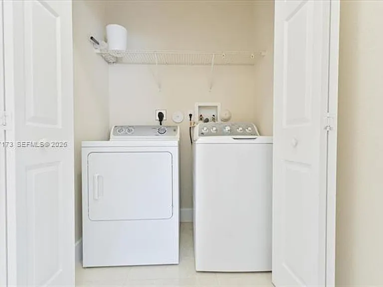 16186 SW 65th Ln #16186 — Photo 15
