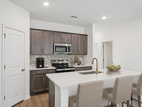 Middleton Farms - Timber Interior Image 2