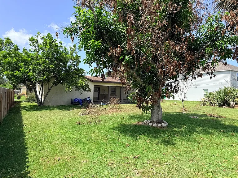 508 NE Azalea Ave — Photo 10