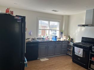 94-96 Russell St #2, Quincy, MA 02171