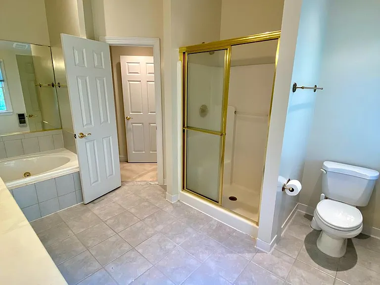 2621 Fairfax Dr — Photo 28