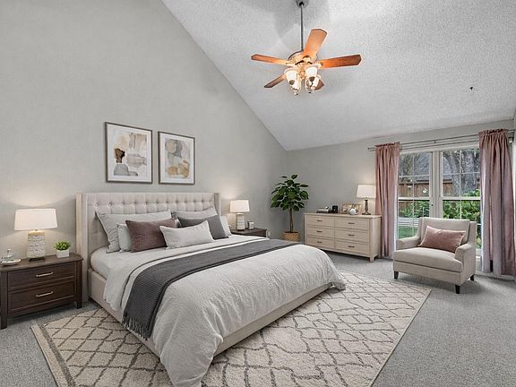 3rd image of 7735 Leafbrook Ln