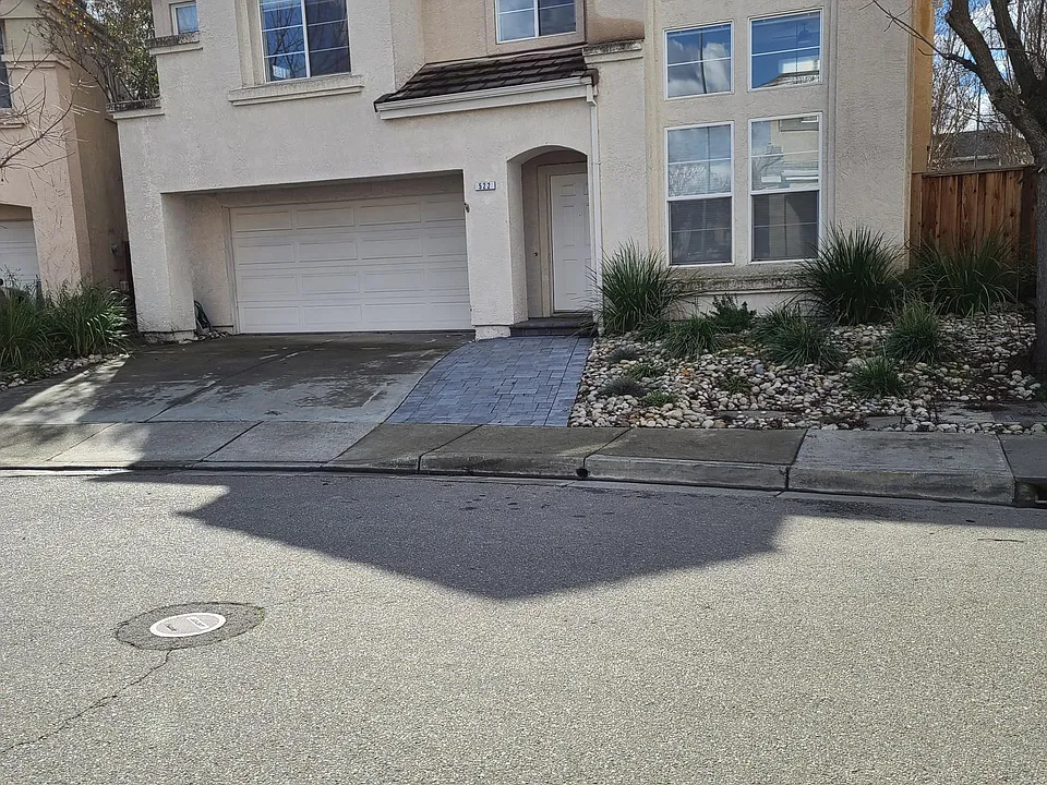 522 Treyburn Cir