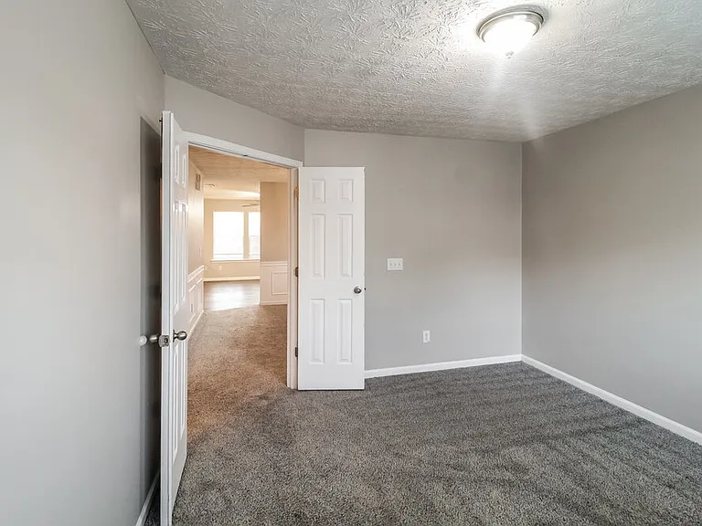 1247 Matt Moore Ct — Photo 15