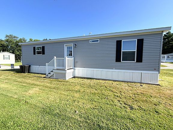 2nd image of 1048 Sabattus Street #5