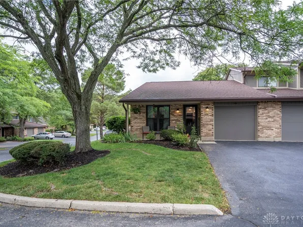 570 Greene Tree Pl, Fairborn, OH 45324