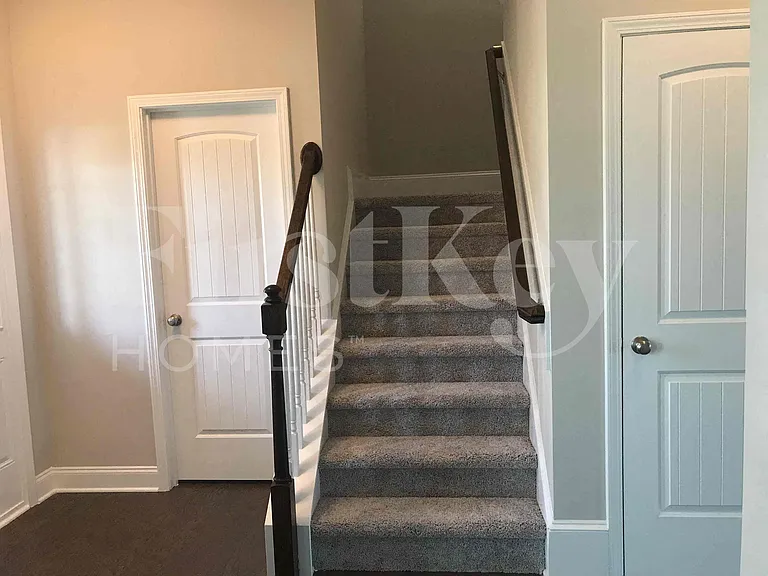 84 Waterpine Dr — Photo 18