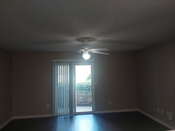 3rd image of 60 Bridgewater Ct #Bw-60-12