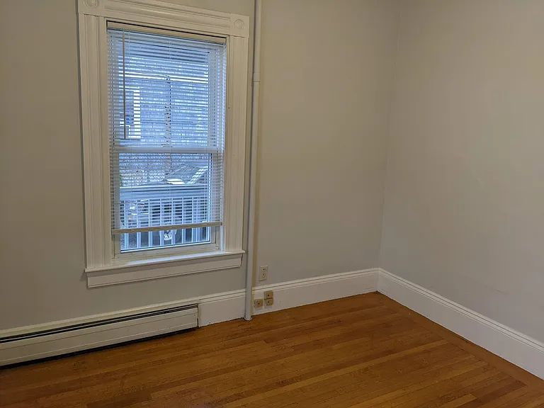25 Liberty Ave #1 — Photo 5