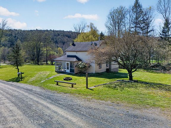 4th image of 448 Criddle Rd