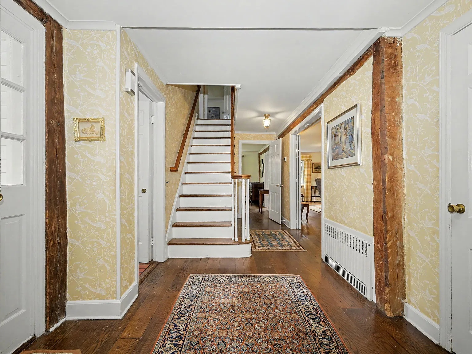 4 bed, 3.5 bath, 3360 sqft, $10,500 — Photo 2