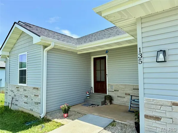 135 Mary Catherine, Waynesville, MO 65583