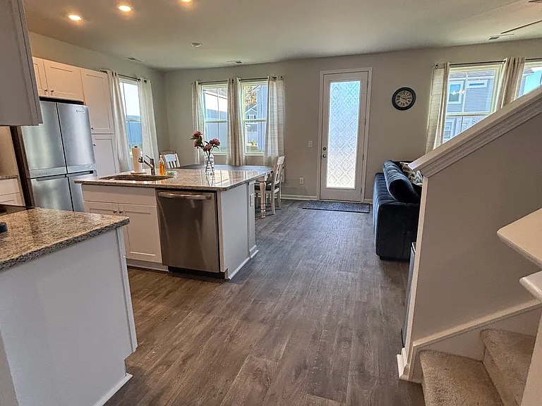 Cypress Ln — Photo 71
