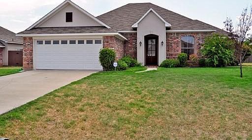 1st image of 4210 Parkridge Dr