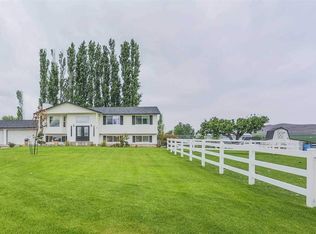 93704 Granada Ct, Kennewick, WA 99338