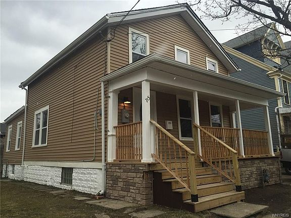 2nd image of 715 Plymouth Ave