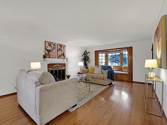 5th image of 2525 Bruce Dr